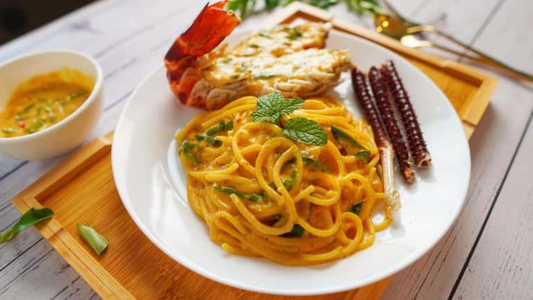 Salted Egg Spaghetti with Giant River Prawn